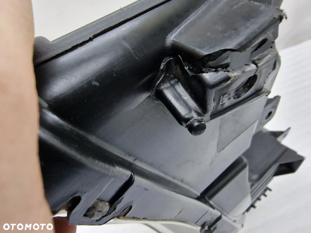 HONDA CIVIC VIII SEDAN CITY 05- PRAWA LAMPA PRZEDNIA PRZÓD , NR STANLEY P5492 , NR AUKCJI LL382 - 13