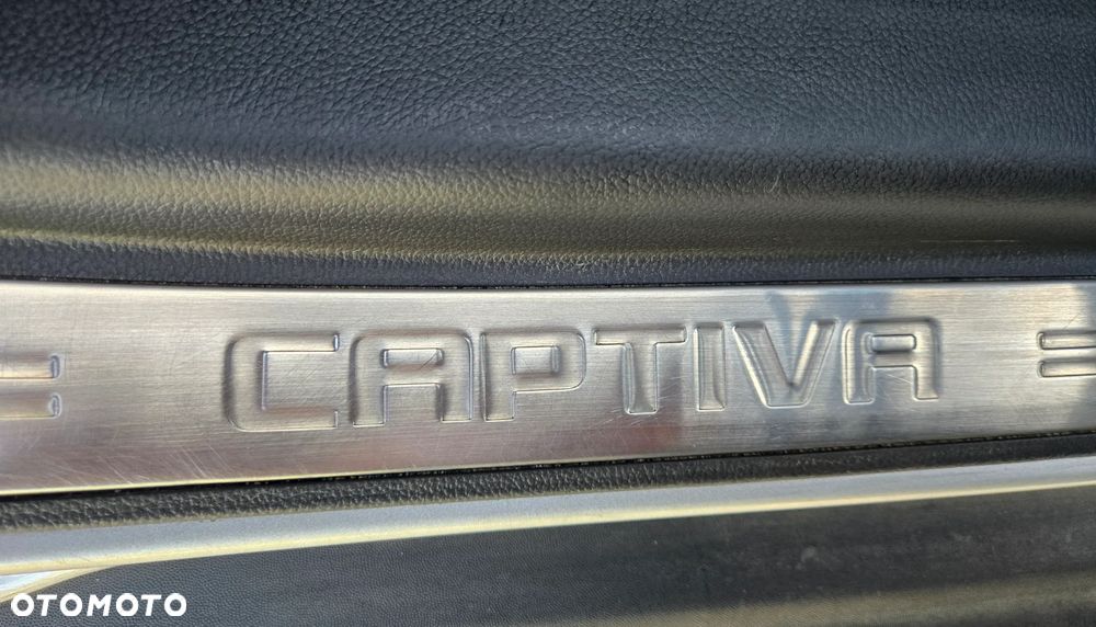 Chevrolet Captiva 3.2 LT sport - 17
