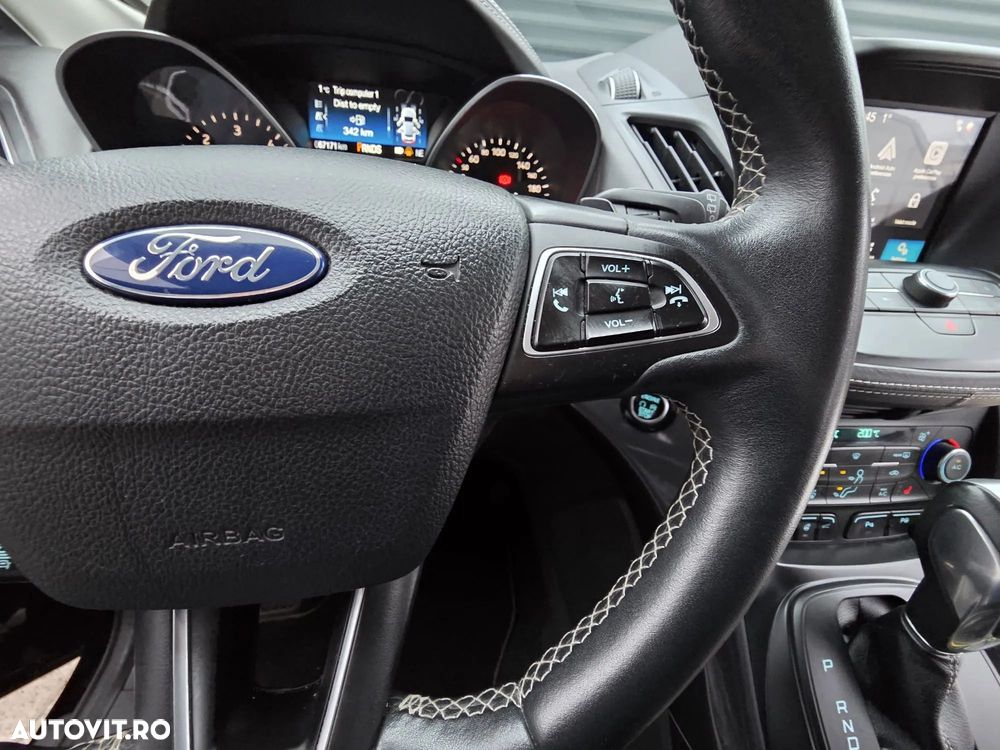 Ford Kuga 2.0 TDCi 4x4 Aut. Vignale - 20