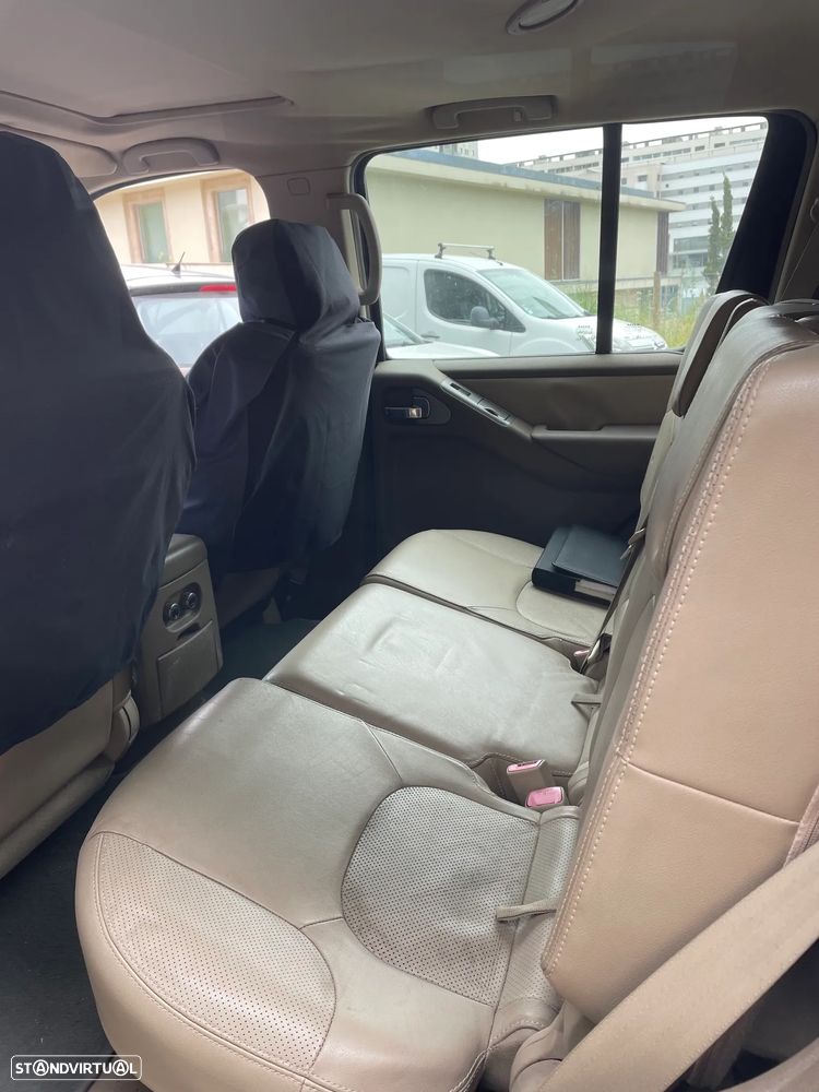 Nissan Pathfinder - 4