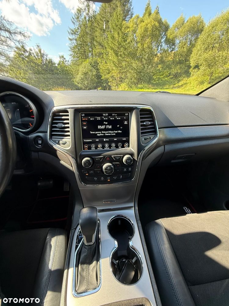 Jeep Grand Cherokee 3.6 V6 Laredo - 14