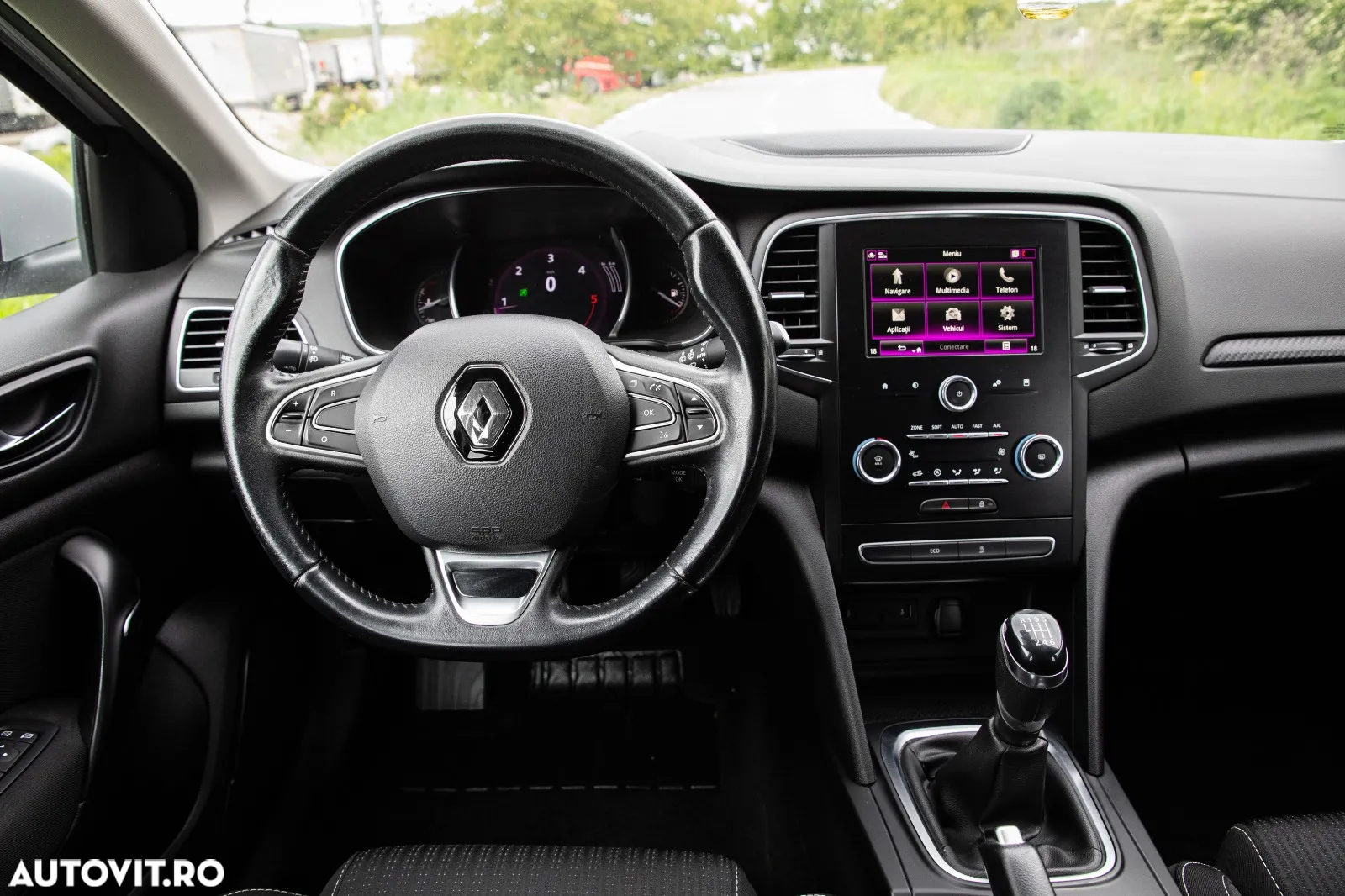 Renault Megane Blue dCi 116 Intens - 6