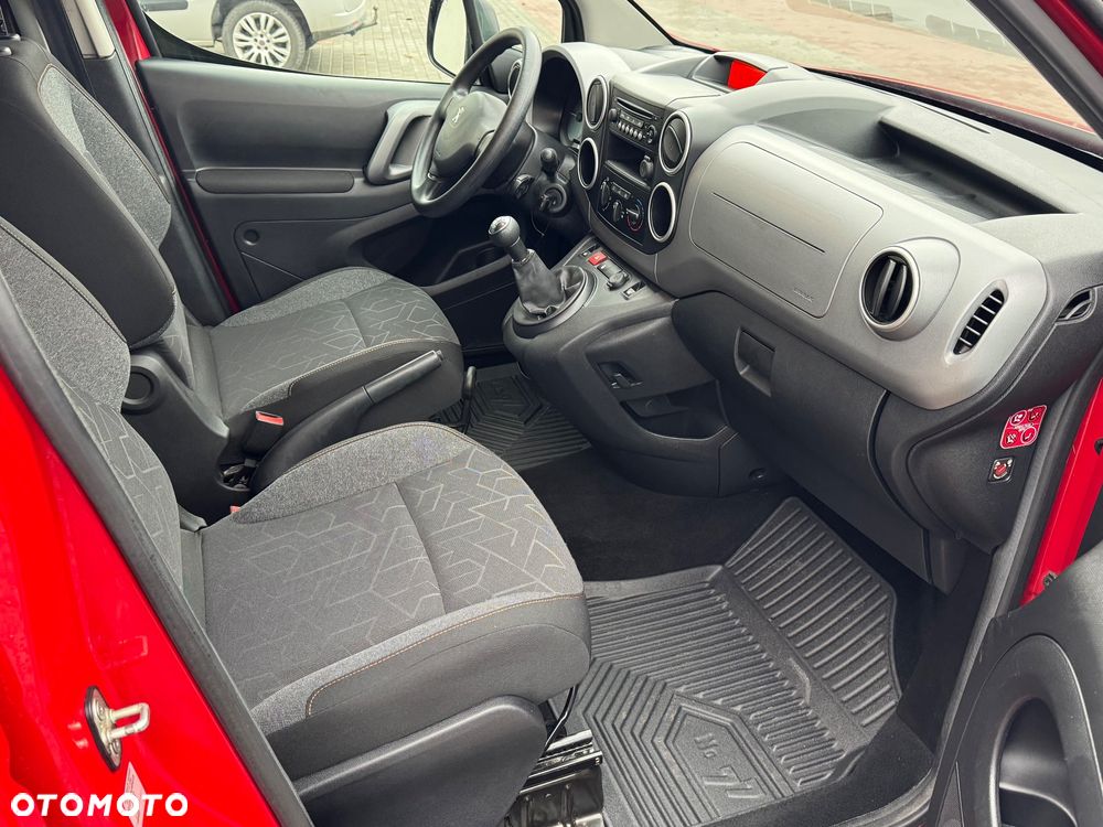 Peugeot Partner 98 VTi Active - 37