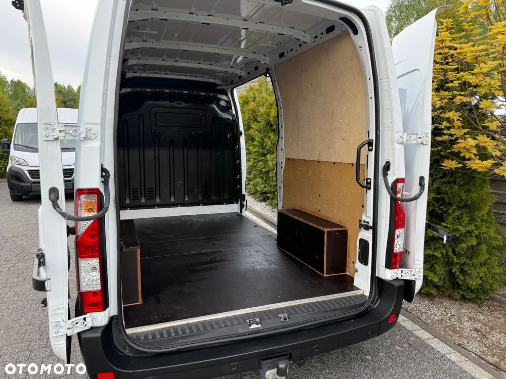 Renault MASTER 2023 Salon Polski 2.3-136 - 37