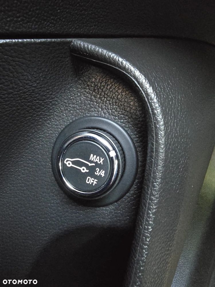Opel Insignia 2.0 CDTI ecoFLEX Start/Stop Business Innovation - 18