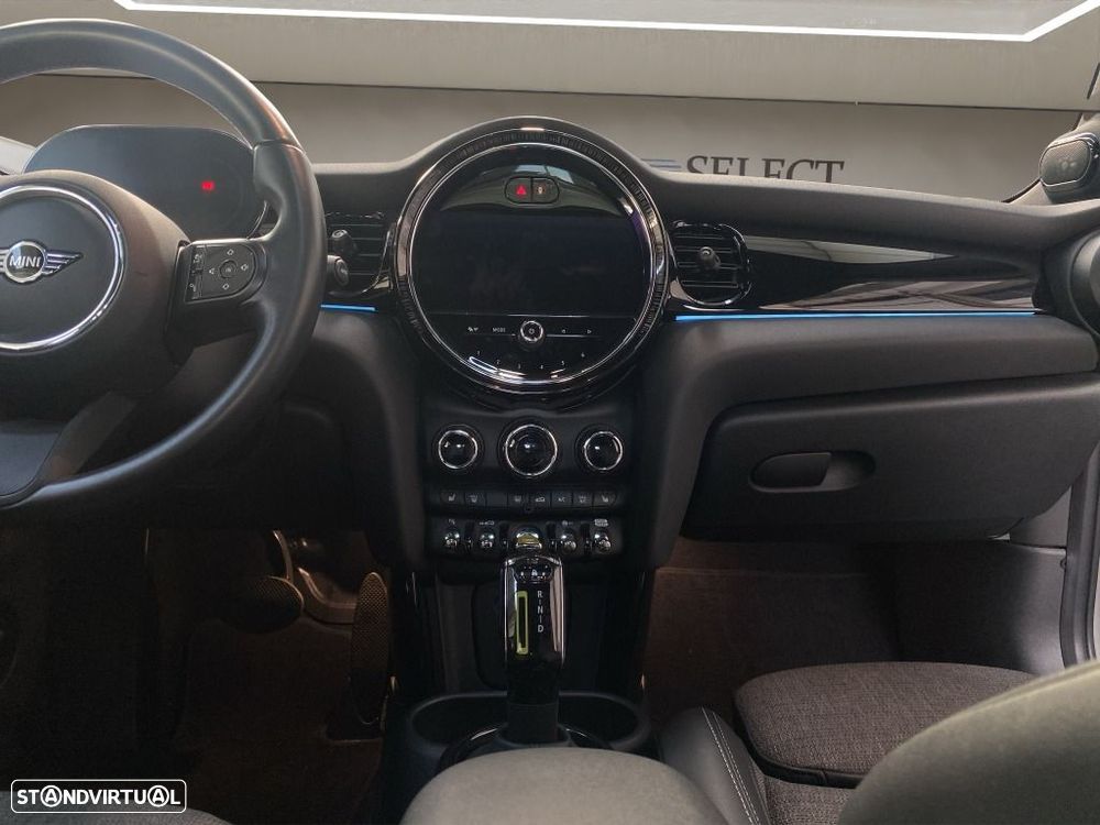 MINI 3 Portas Cooper SE Premium P. Classic - 11