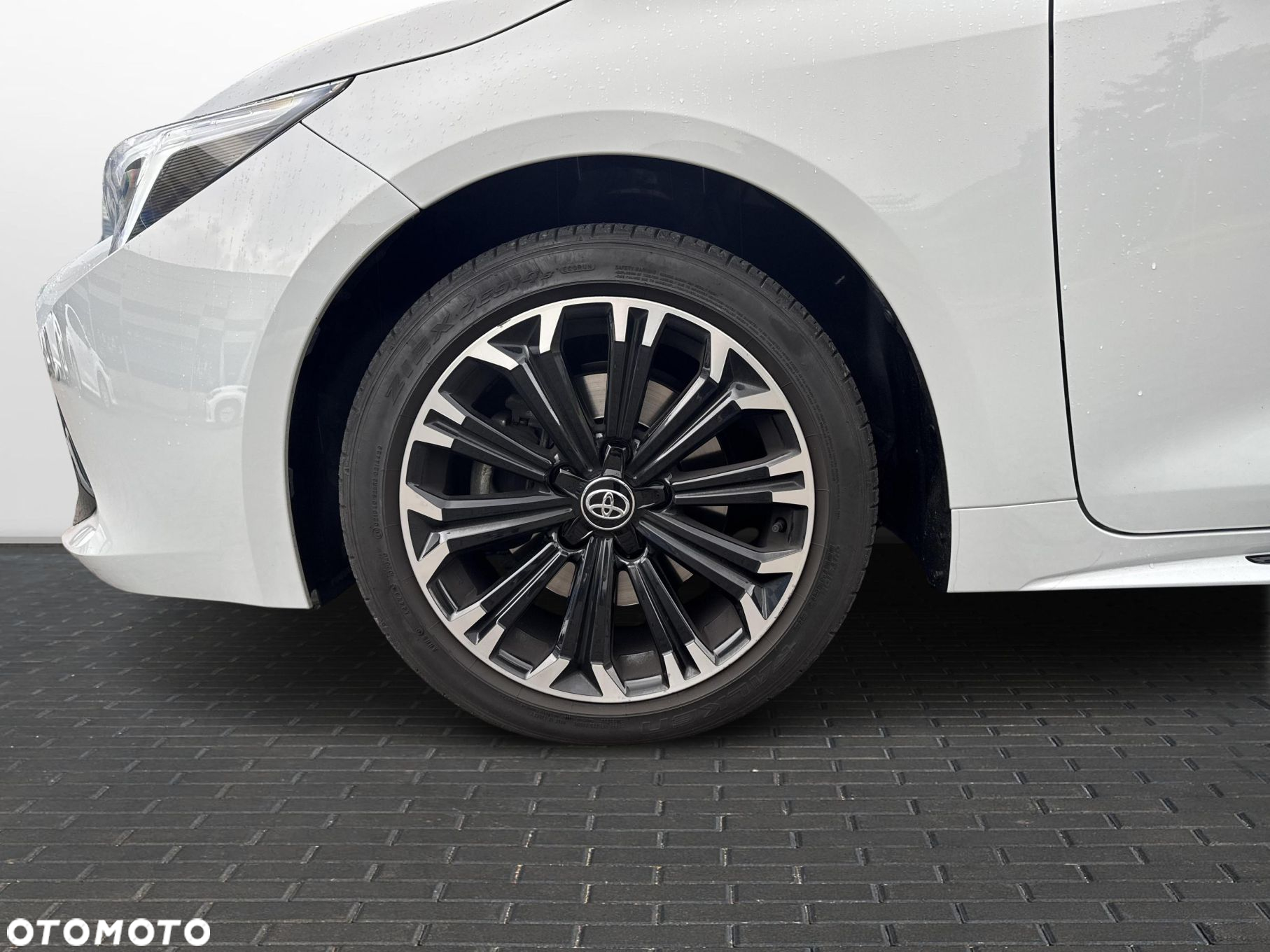Toyota Corolla - 19