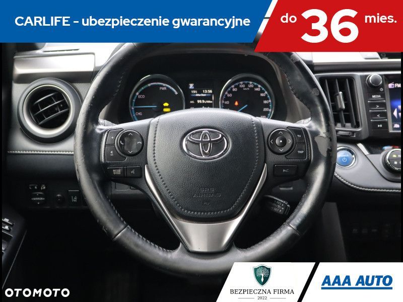 Toyota RAV4 - 18