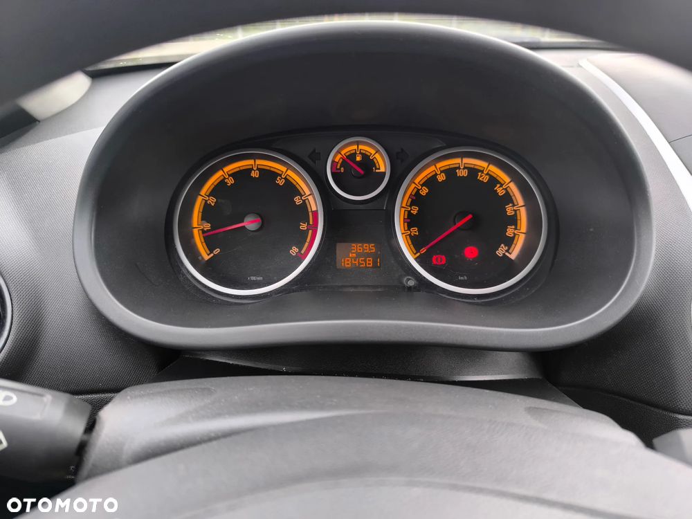 Opel Corsa 1.2 16V Enjoy - 10