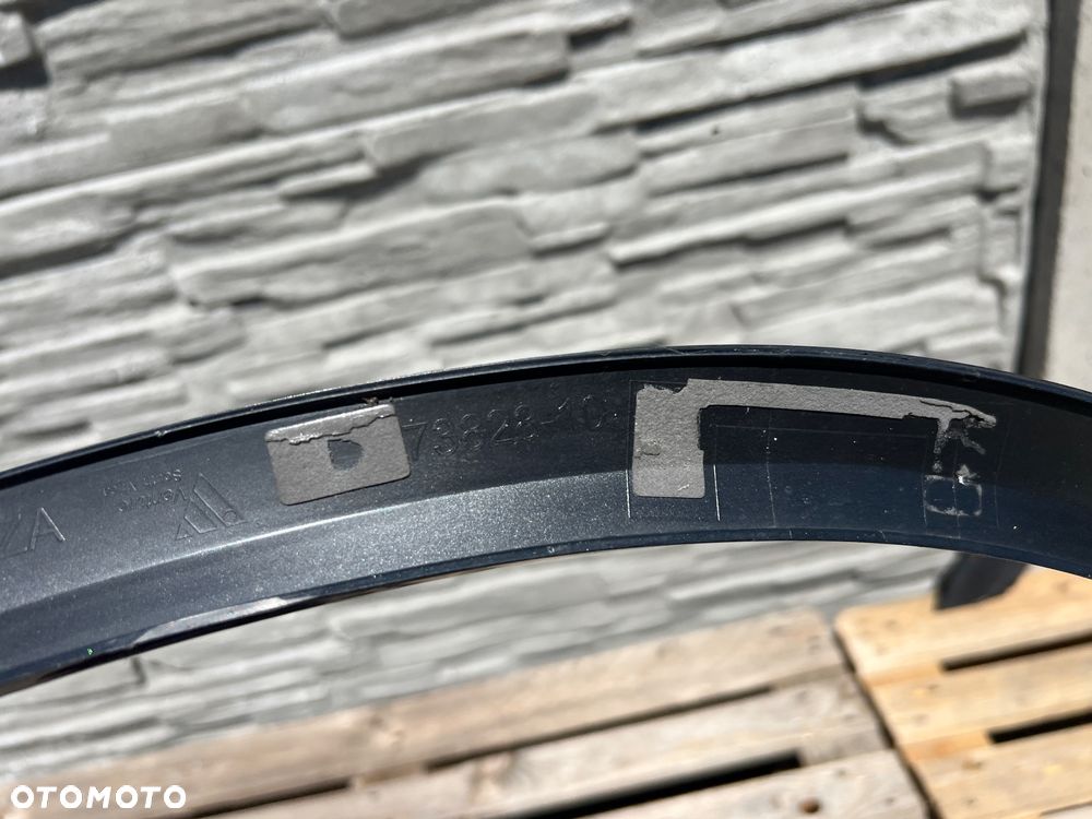 Audi Q7 4M Listwa błotnika tylnego 4M0853025E - 5