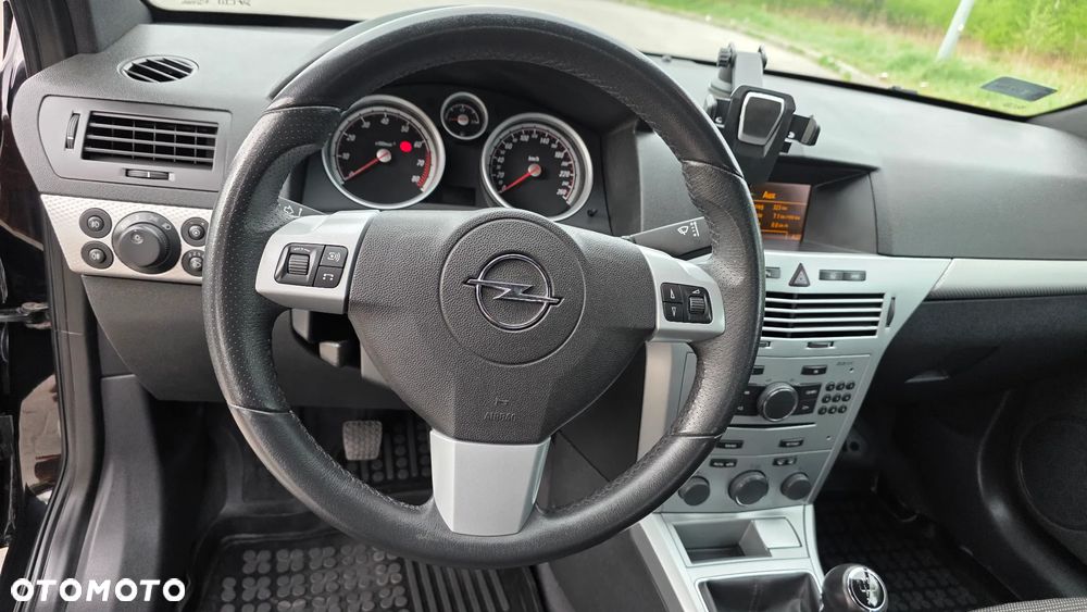 Opel Astra 1.6 Sport - 4