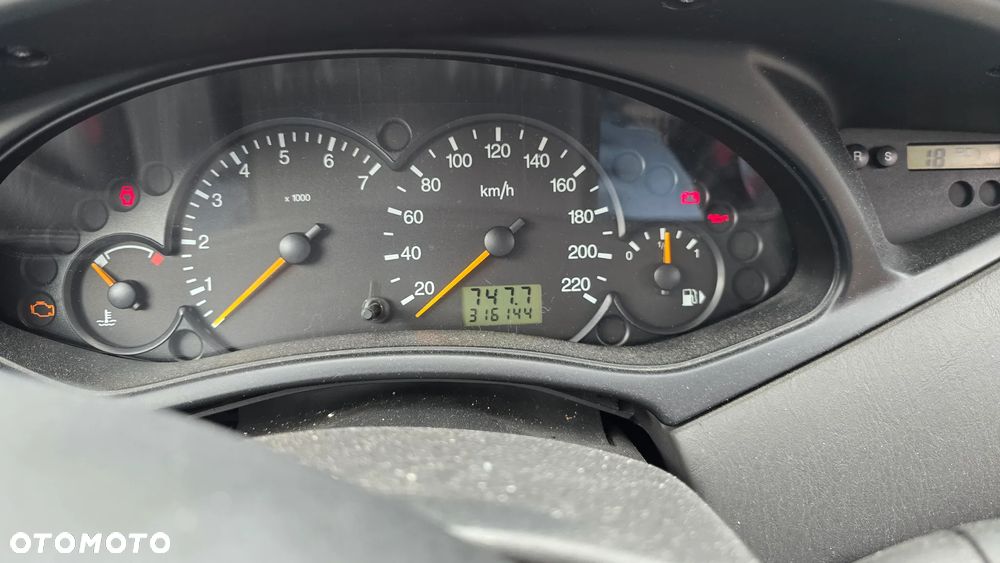 Ford Focus 1.6 FX Gold - 13