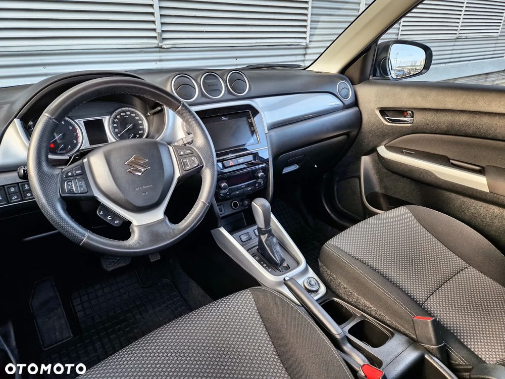Suzuki Vitara 1.6 Premium 4WD - 22