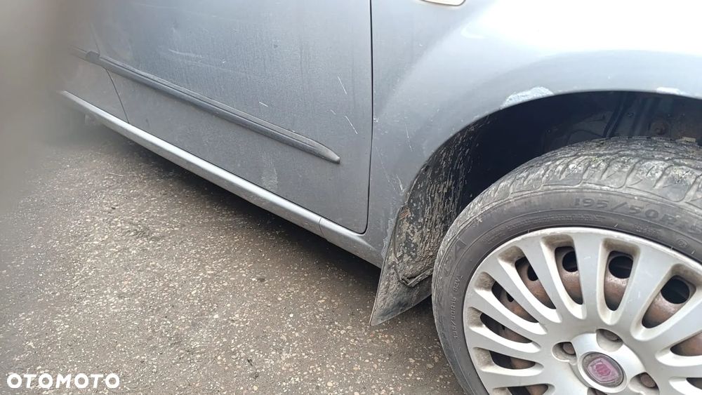 35500 fiat grande punto evo 1.4 8v na części lakier 595A - 9
