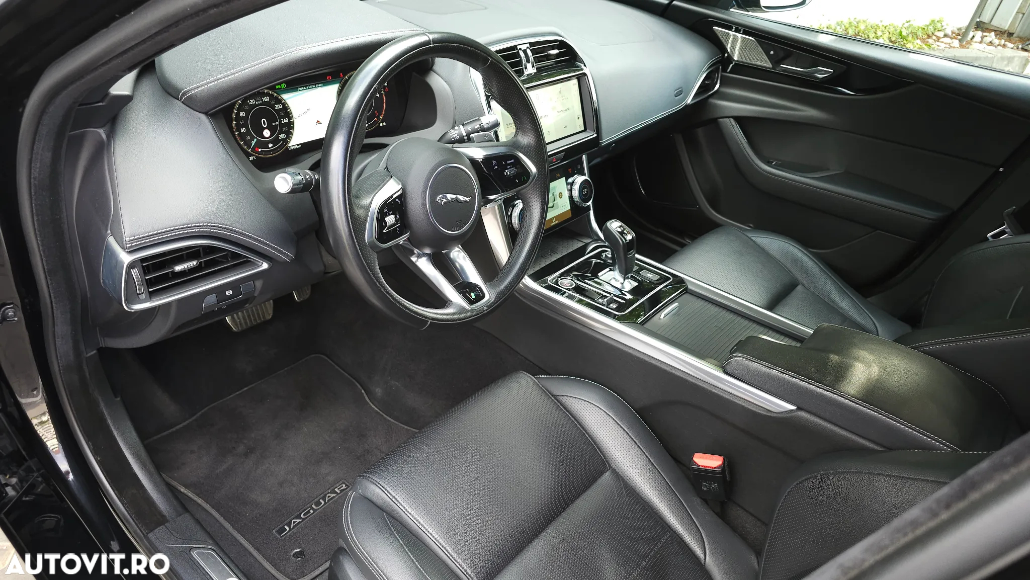 Jaguar XE D200 AWD Aut. R-Dynamic Black - 7
