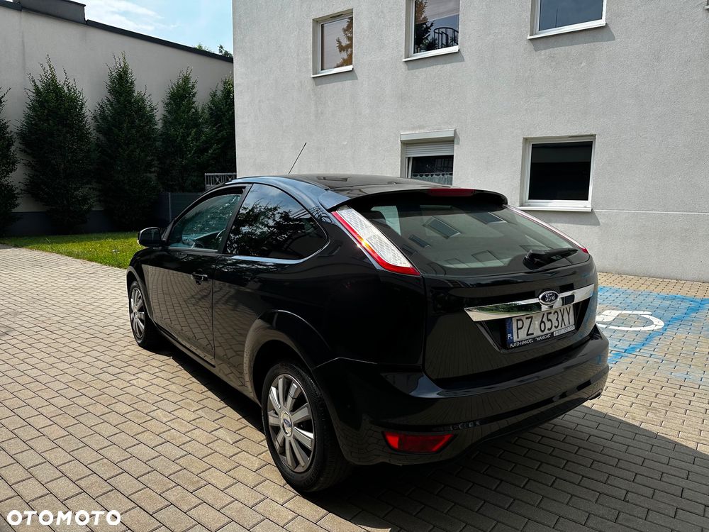 Ford Focus - 11