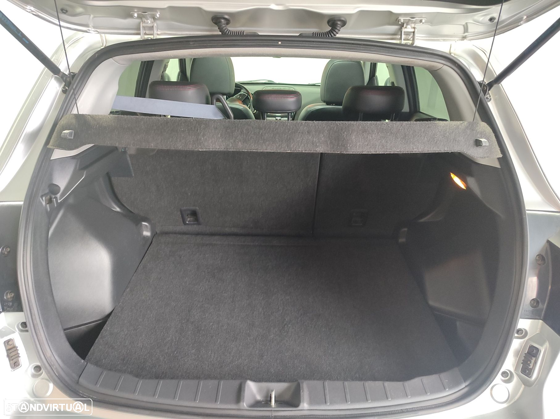 Mitsubishi ASX 1.6 DI-D Instyle Connect Edition - 38