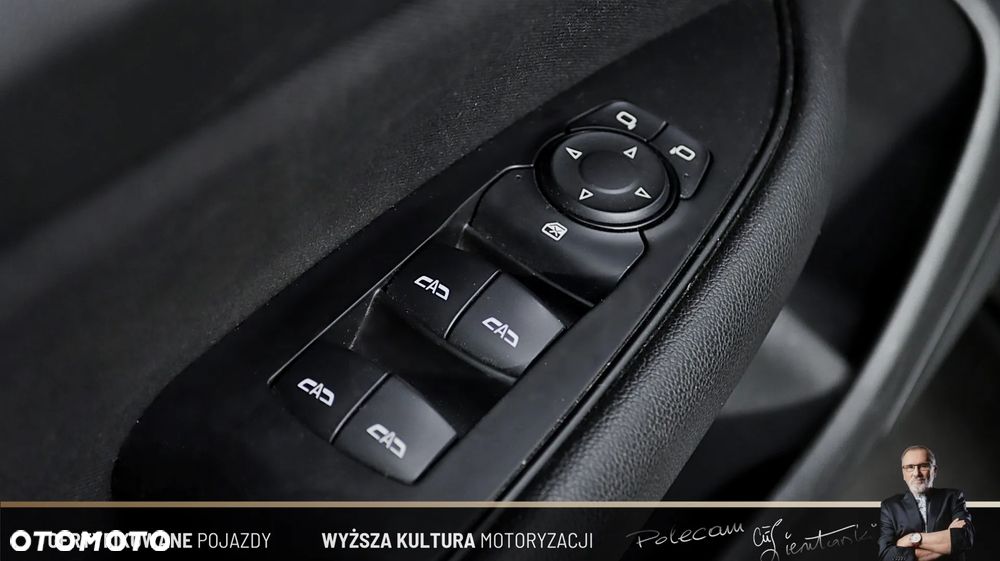 Opel Insignia 1.6 CDTI Innovation S&S - 27