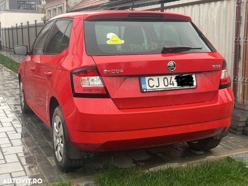 Skoda Fabia - 4