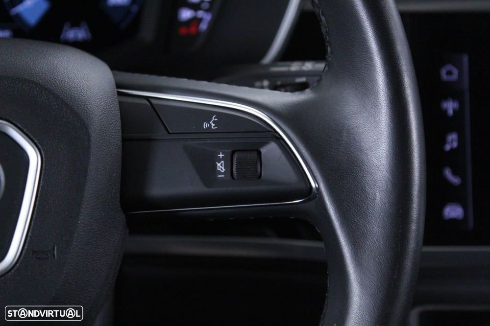 Audi Q3 Sportback 45 TFSIe S line S tronic - 24