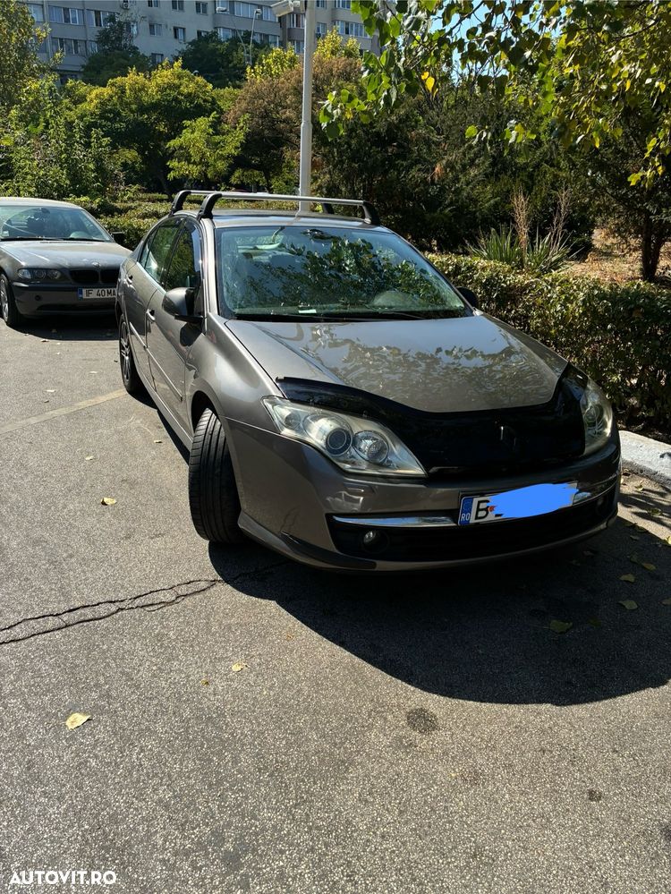 Renault Laguna - 1