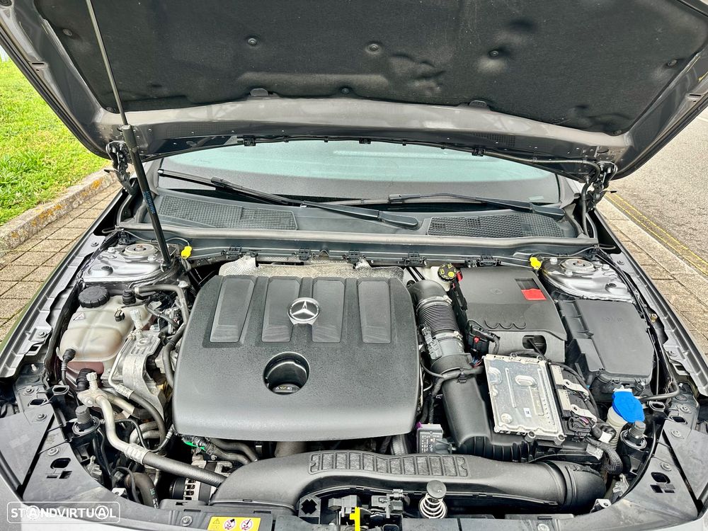 Mercedes-Benz A 180 d 7G-DCT AMG Line - 38