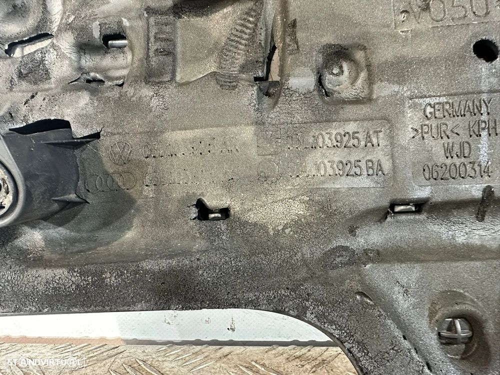 .Tampa Motor Cobertura Original VW Volkswagen 1.6 TDi 03L103925AR 2009 - 2014 - 5