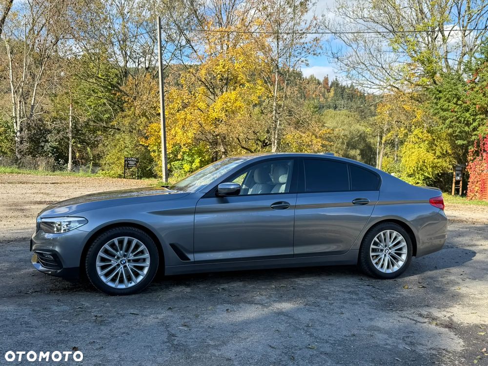 BMW Seria 5 520d xDrive Luxury Line - 5