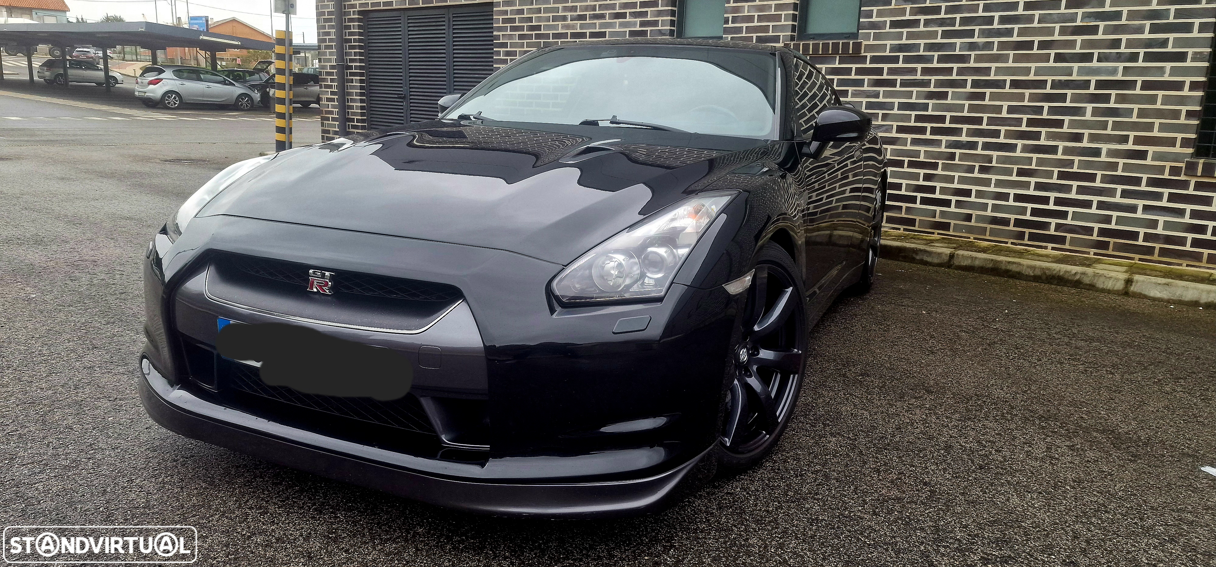 Nissan GT-R 3.8 V6 Black Edition - 9