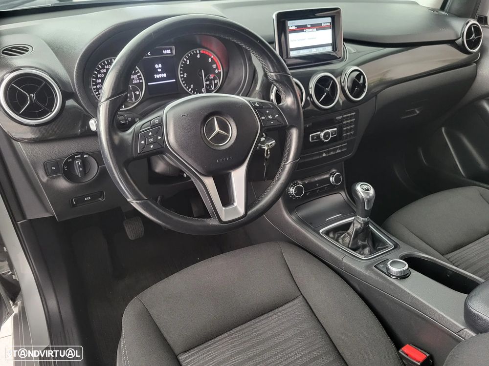 Mercedes-Benz B 180 CDi BlueEfficiency - 17