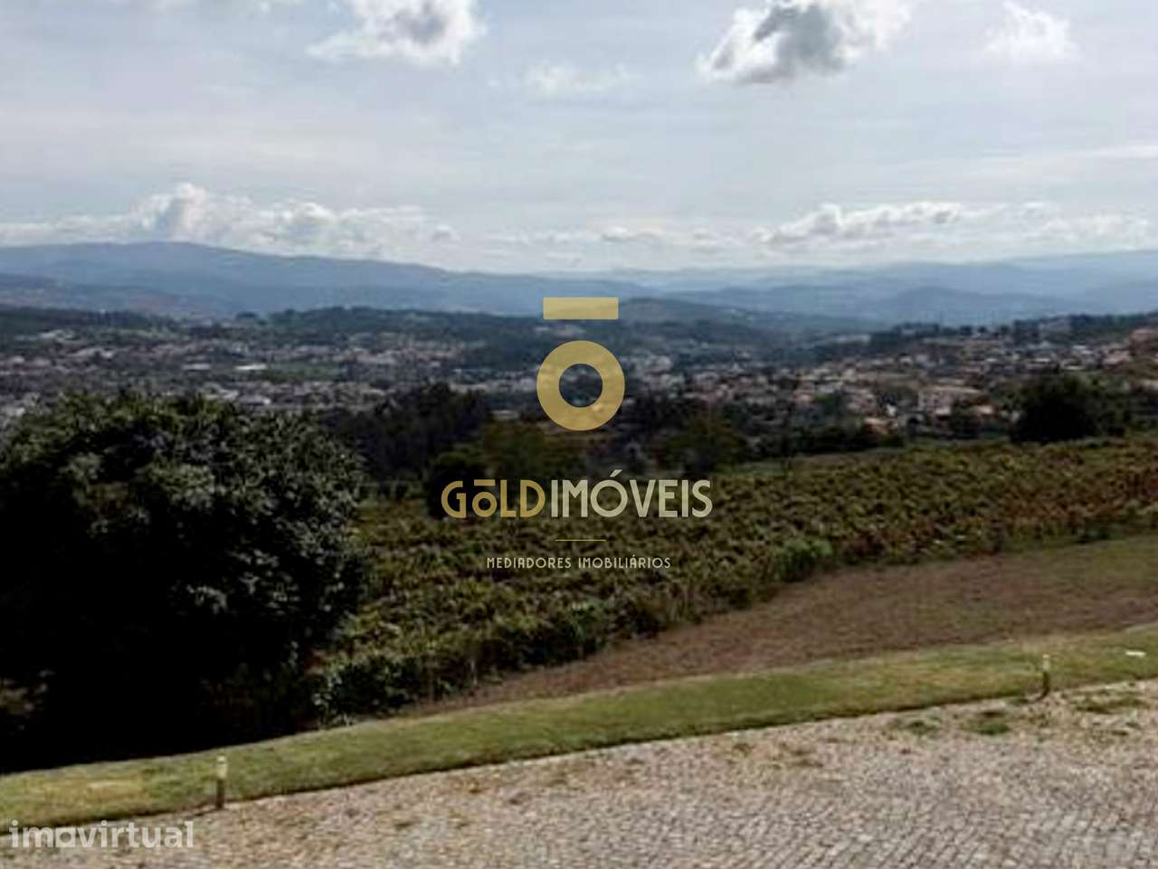 Quinta T4 Venda em Valpedre,Penafiel - Grande imagem: 5/8