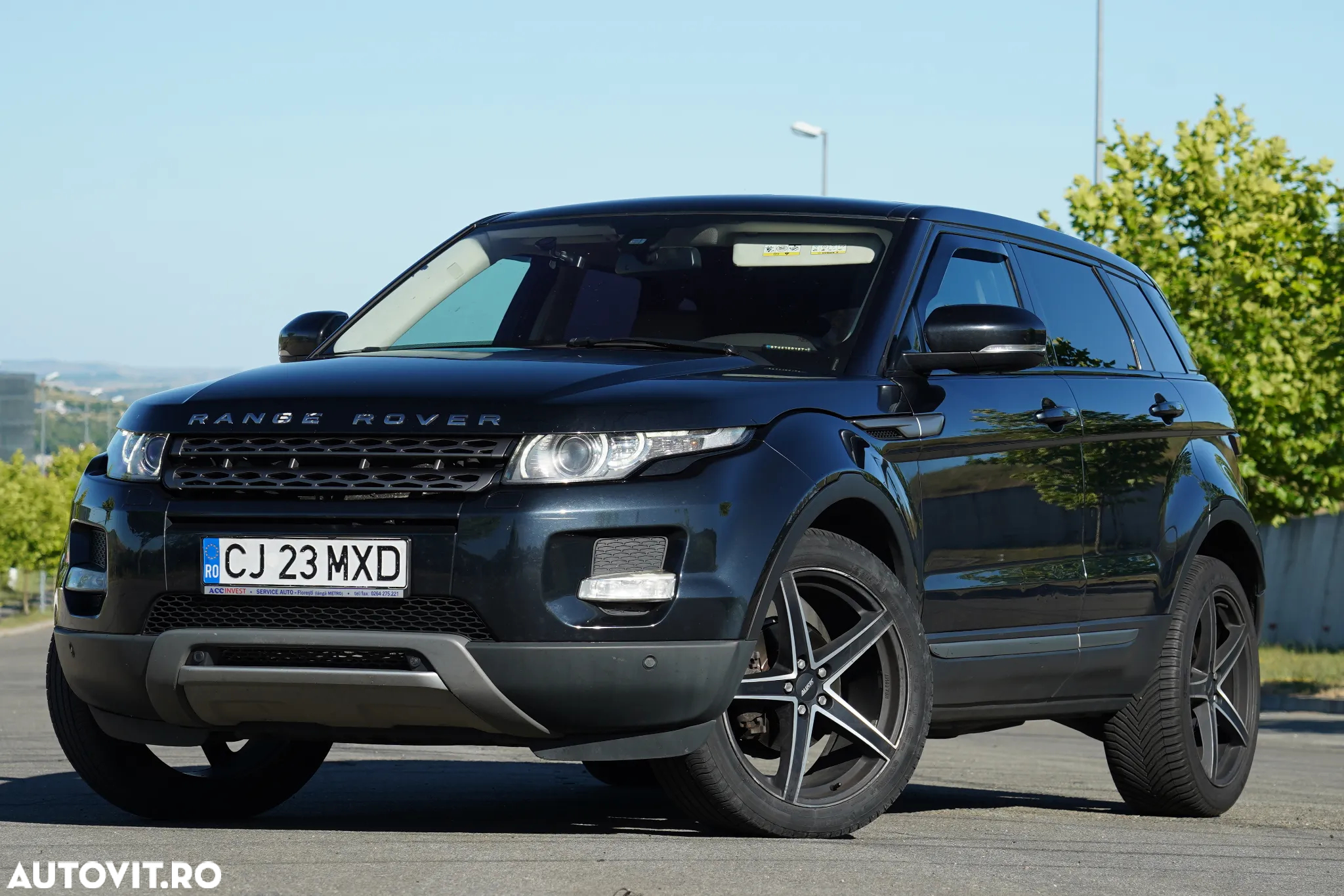 Land Rover Range Rover Evoque - 16