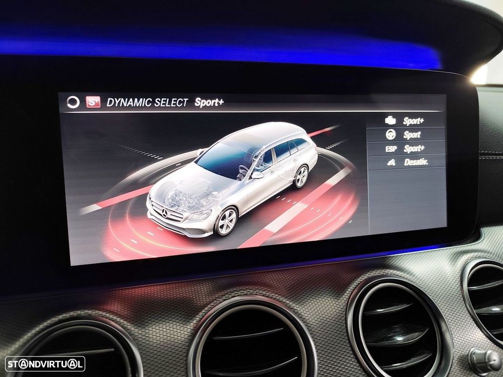 Mercedes-Benz E 300 de AMG Line - 31