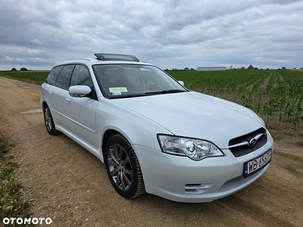 Subaru Legacy - 8