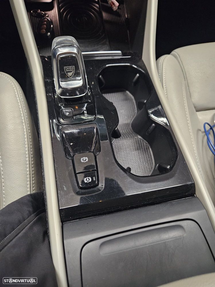 Volvo XC 40 2.0 D3 Inscription Geartronic - 7