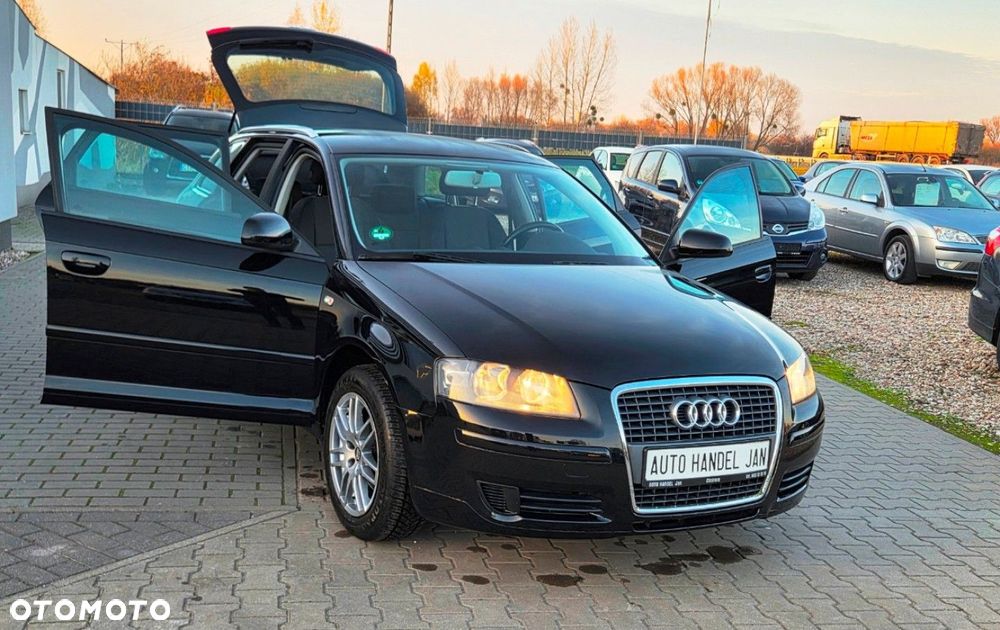 Audi A3 Sportback - 25