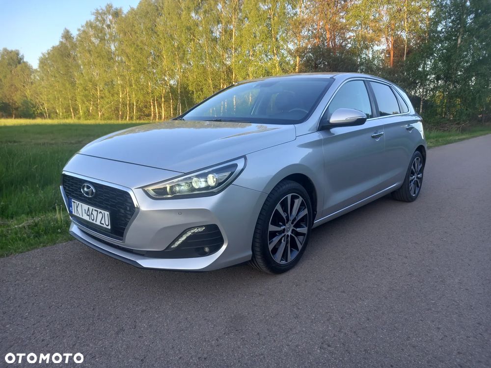 Hyundai i30 - 23