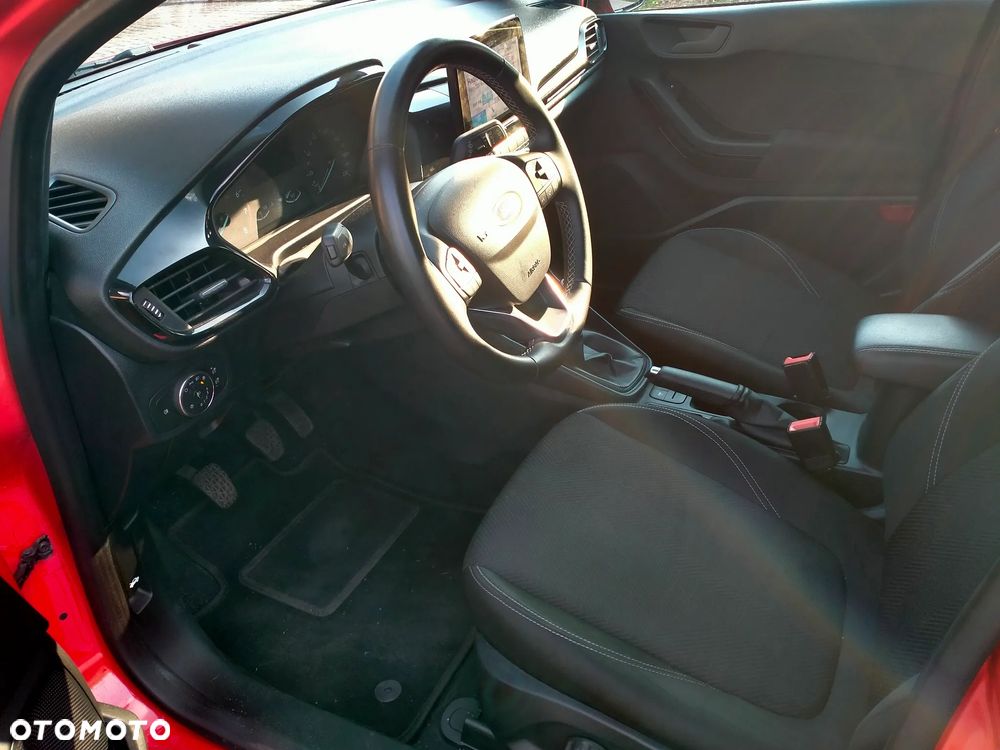 Ford Fiesta 1.0 EcoBoost S&S COOL&CONNECT - 5
