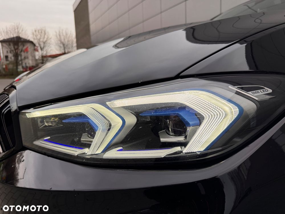 BMW Seria 3 320i xDrive M Sport - 10