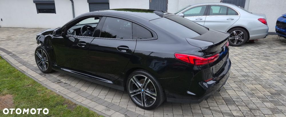 BMW Seria 2 216d M Sport - 5