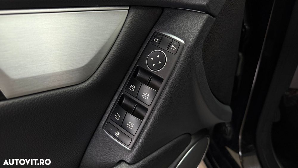 Mercedes-Benz C 180 CDI DPF (BlueEFFICIENCY) Avantgarde - 16