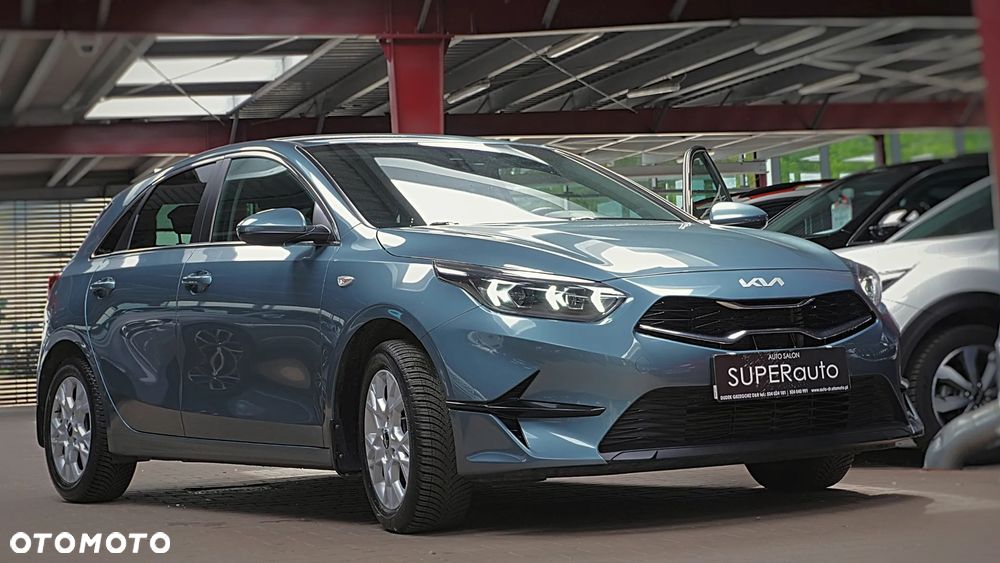 Kia Ceed 1.5 T-GDI M - 2