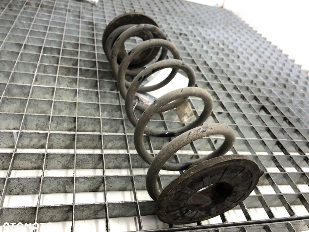 SPRĘŻYNA TYŁ  HYUNDAI ELANTRA VII sedan (CN7) 2020 - 2022 1.6 90 kW [123 KM] benzyna 2020 - 2022 - 3