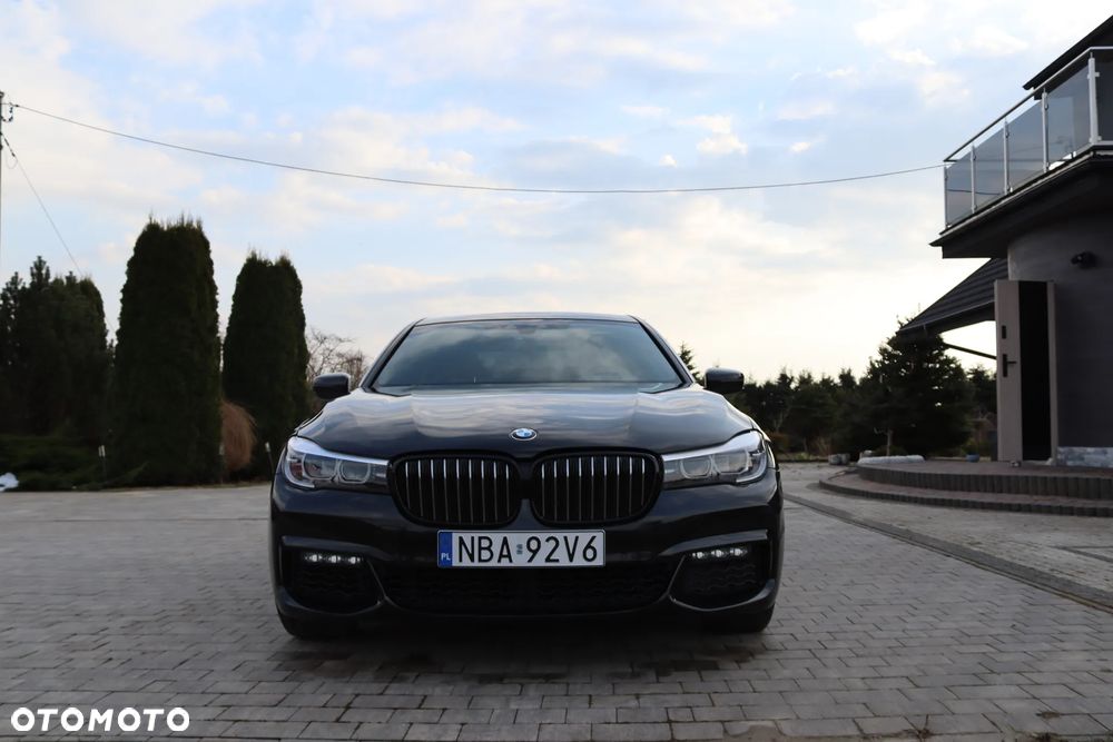 BMW Seria 7 740Li - 2