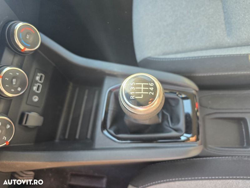 Renault Clio - 17