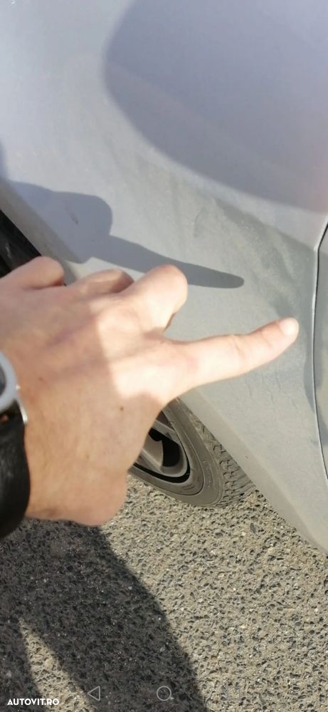 Volkswagen Golf - 11