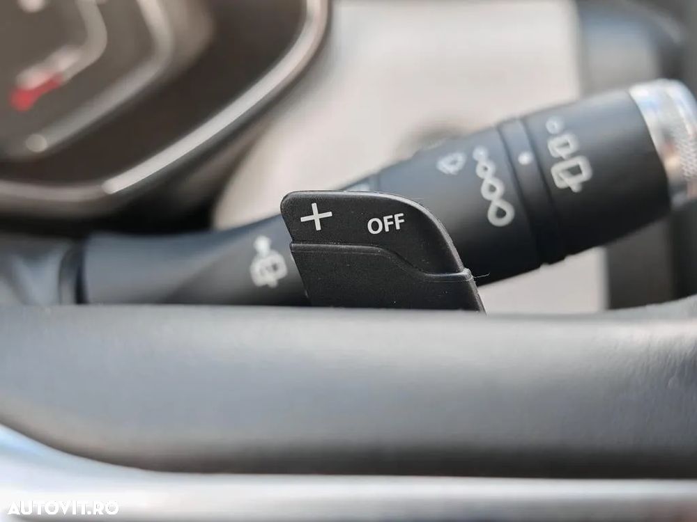 Renault Clio TCe 130 EDC GPF EDITION ONE - 21