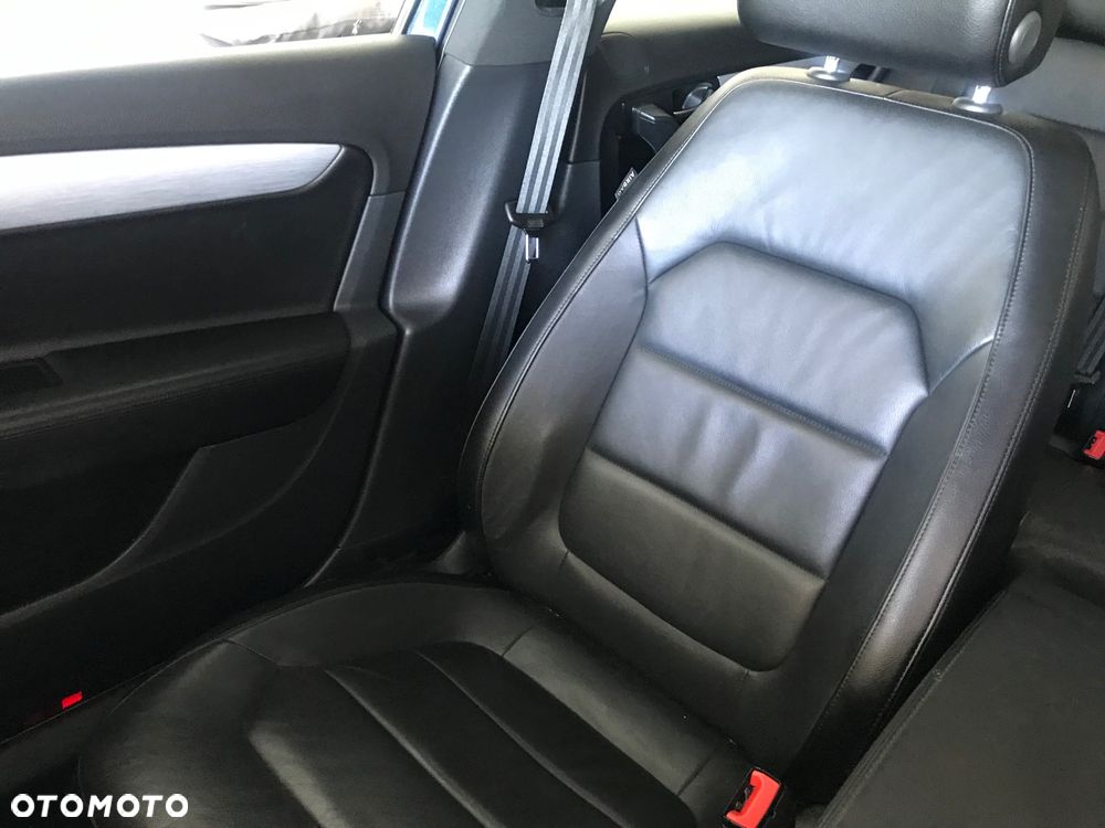 Volkswagen Passat 2.0 TDI Comfortline DSG - 13