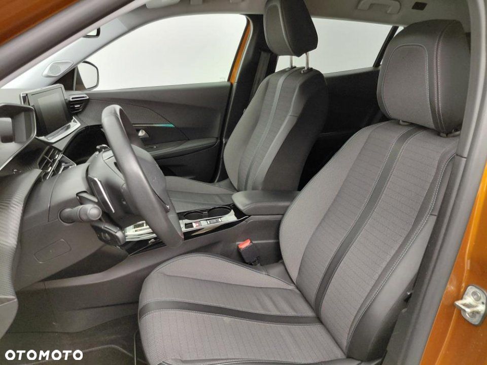 Peugeot 2008 - 4