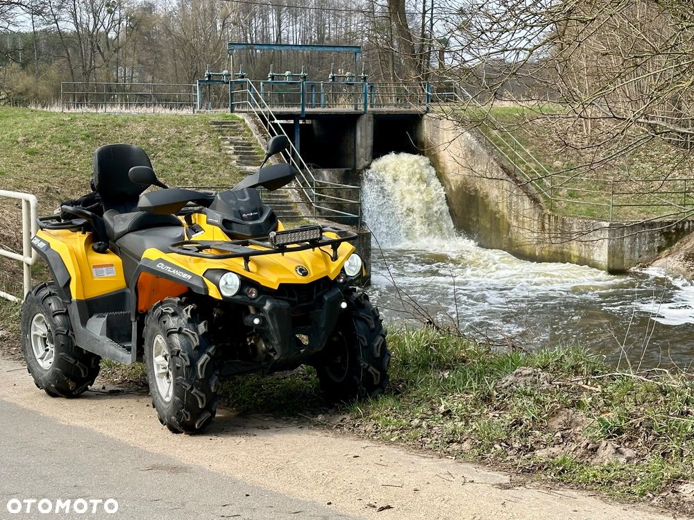 Can-Am Outlander Max - 1